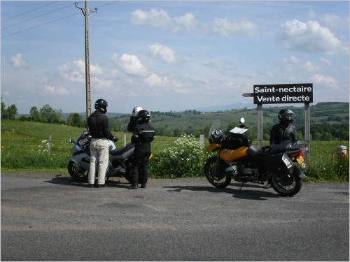 Le saint nectaire n'est pas une moto, mais un fromage (ndlr)